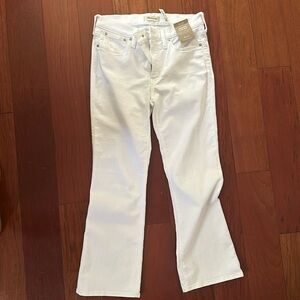 Madewell white Jeans mid rise kick out